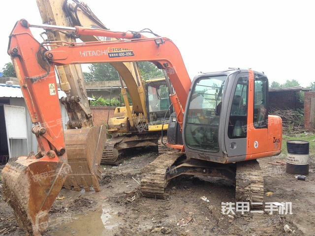 日立ZX70挖掘机