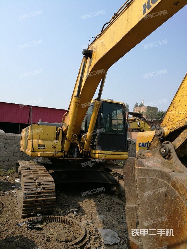 小松pc2206挖掘机