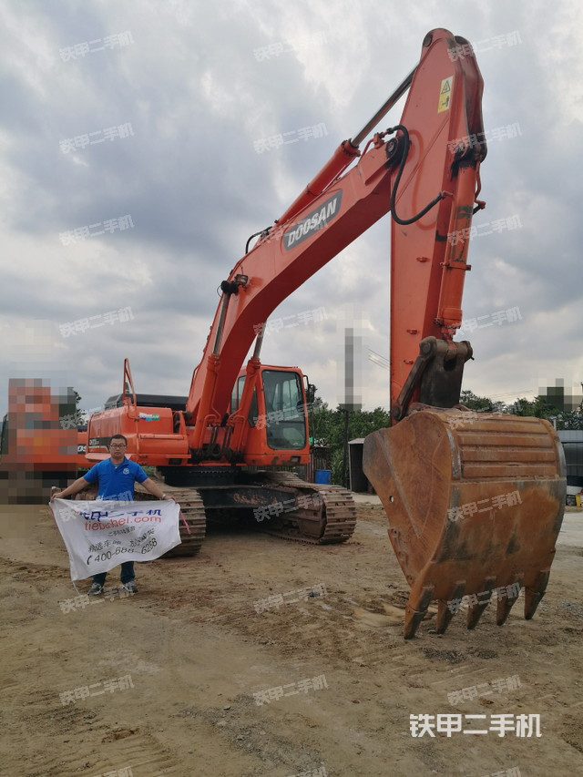 【斗山dh370lc-9挖掘机】-烟台市二手斗山dh370lc-9转让出售信息_铁甲