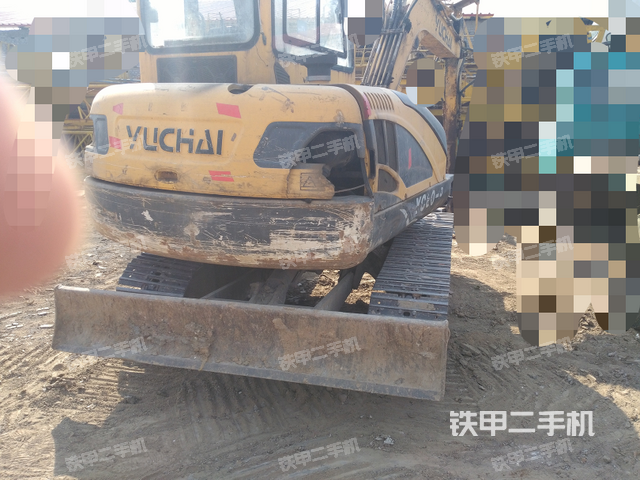 玉柴YC60-8挖掘机