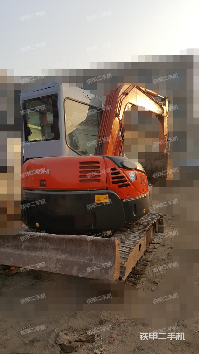 日立zx55ur挖掘机
