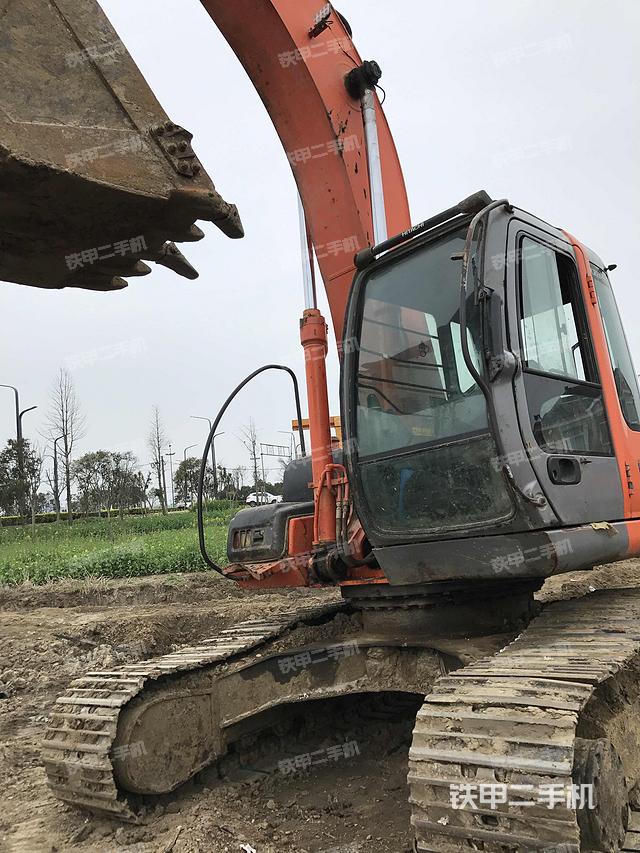 日立zx230-6挖掘機