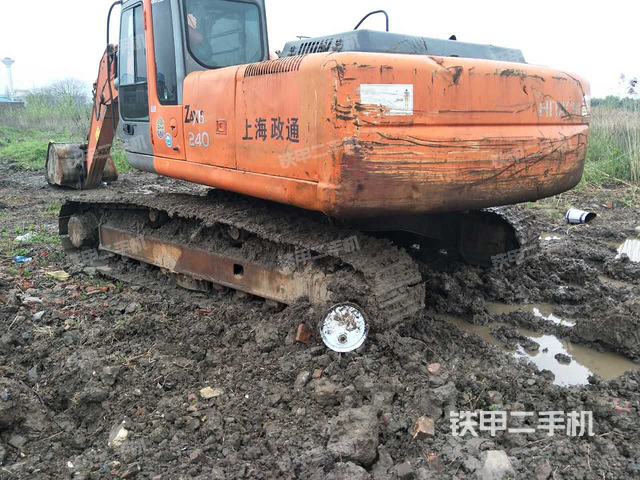 日立EX240-6挖掘机
