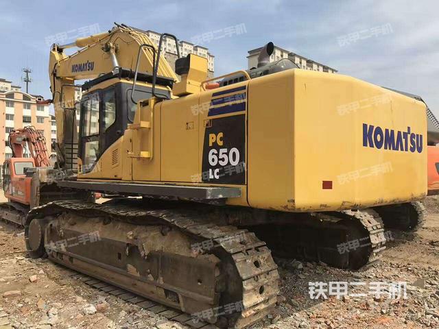小松PC650LC-8E0挖掘机