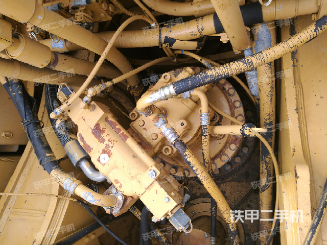 深圳工程机械市场二手卡特彼勒385C挖掘机价