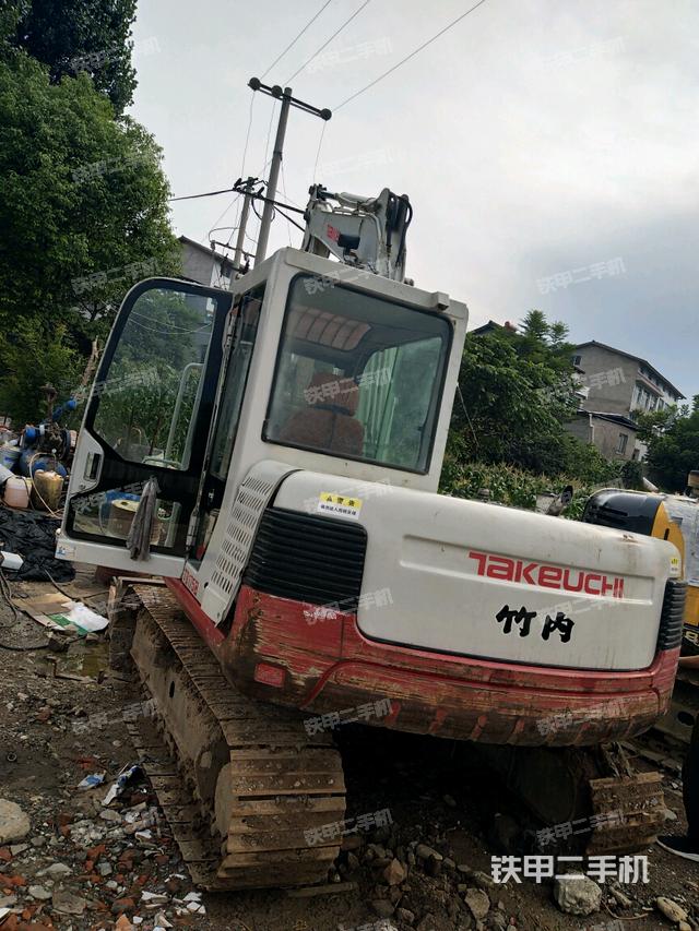 竹内tb175c挖掘机