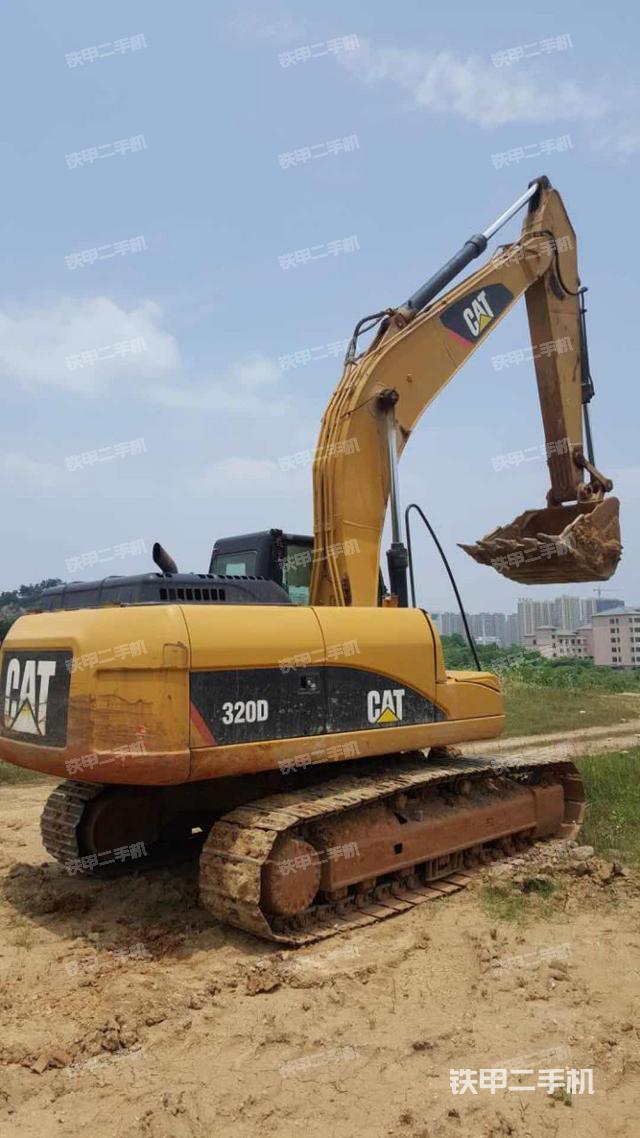 卡特彼勒320d液压挖掘机