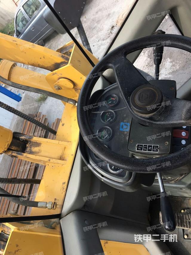 徐工lw300k装载机