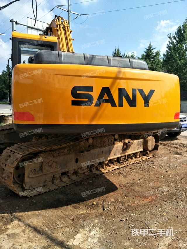 三一重工sy225c-8s挖掘机