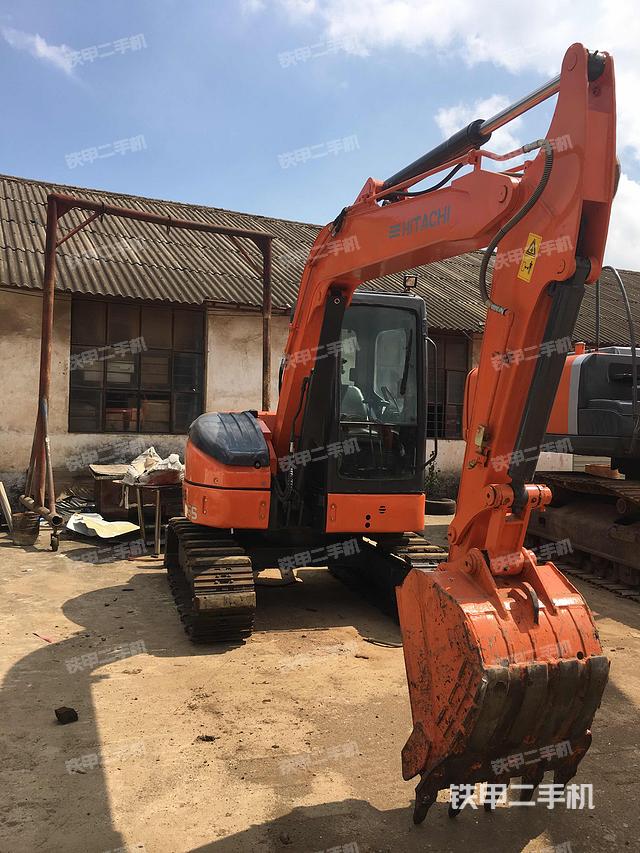 日立zx55ur挖掘机