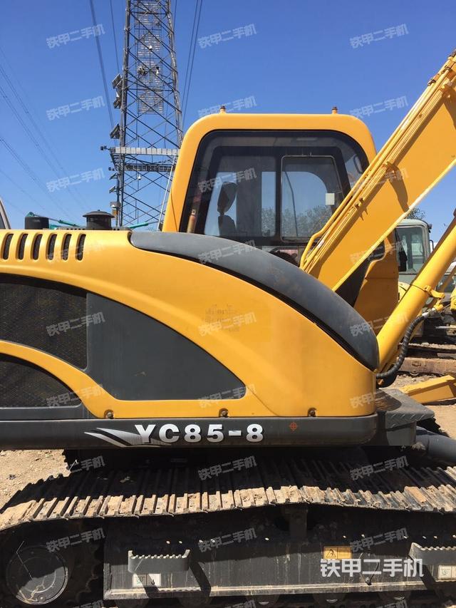 玉柴YC85-8挖掘机