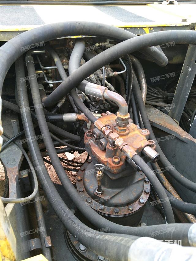 住友sh200a3挖掘机