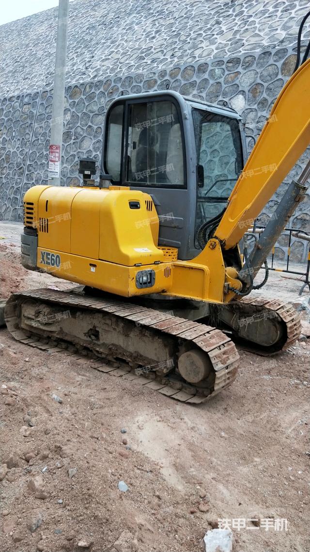 徐工xe60挖掘机
