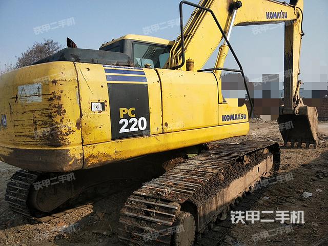 8900小時出廠時間:2007年設備型號:pc210lc-7設備品牌:小松基本信息