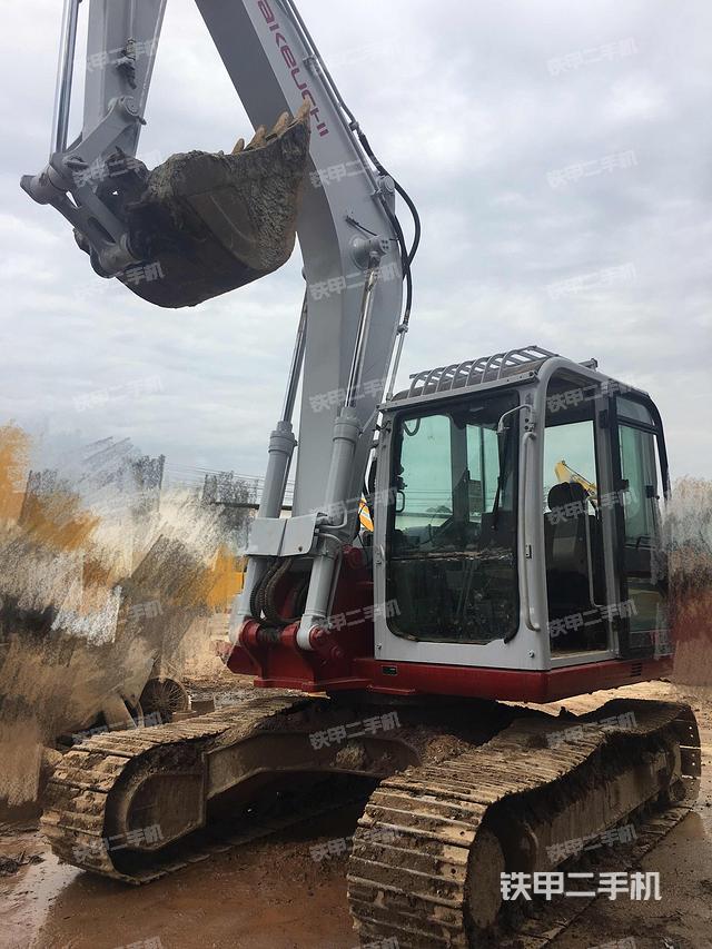 竹内tb1135c挖掘机