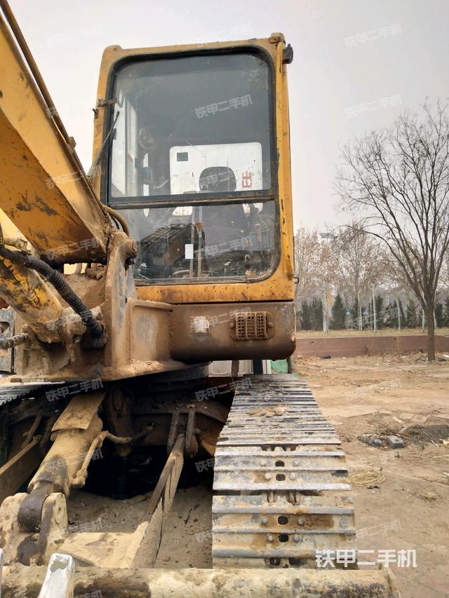 山東臨工lg665挖掘機