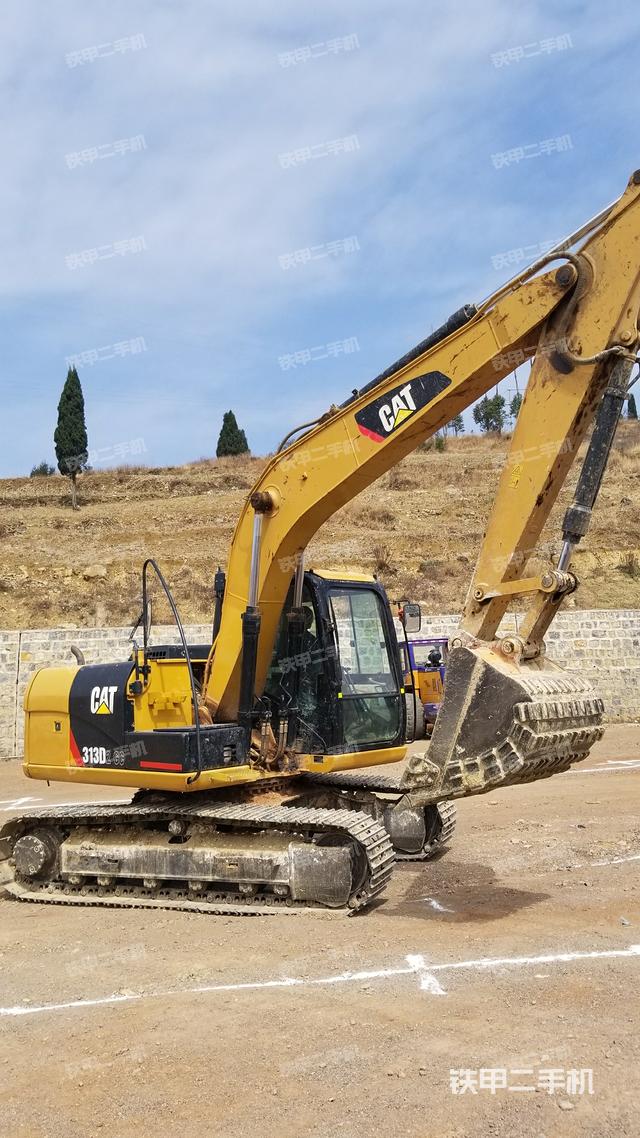 卡特彼勒312d2gc挖掘机