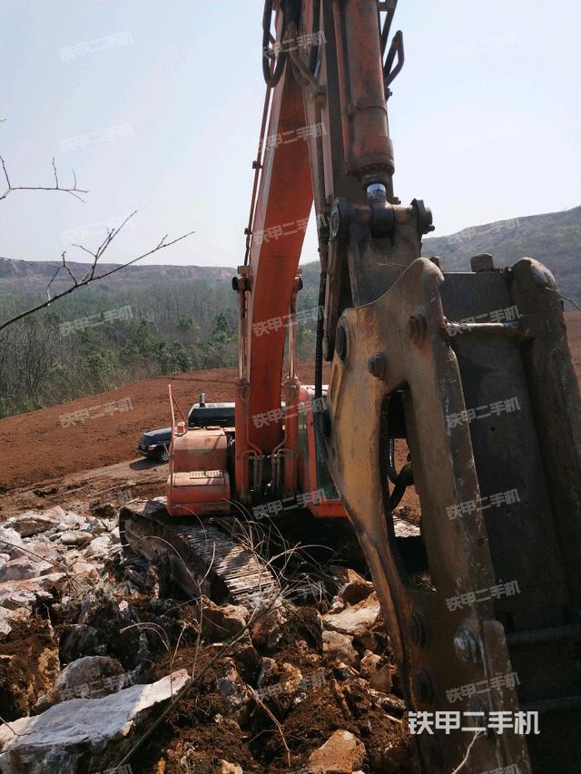 斗山DH370LC-7挖掘机