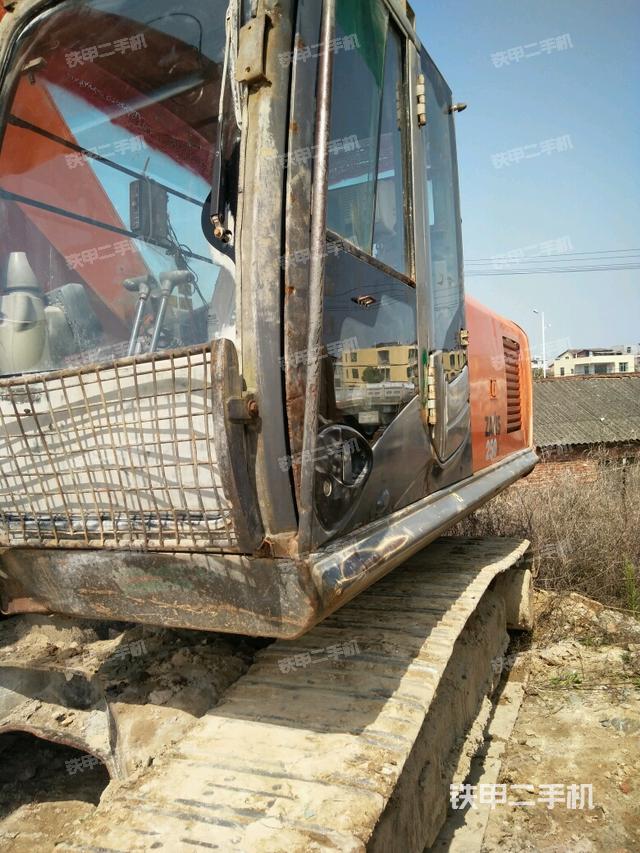 日立zx250h-3國產挖掘機