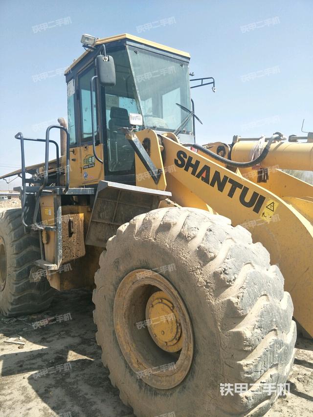 山推sl50w装载机