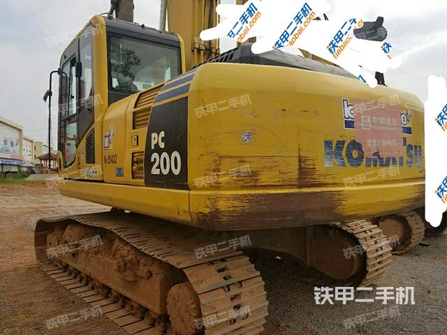 小松PC200-8N1挖掘机