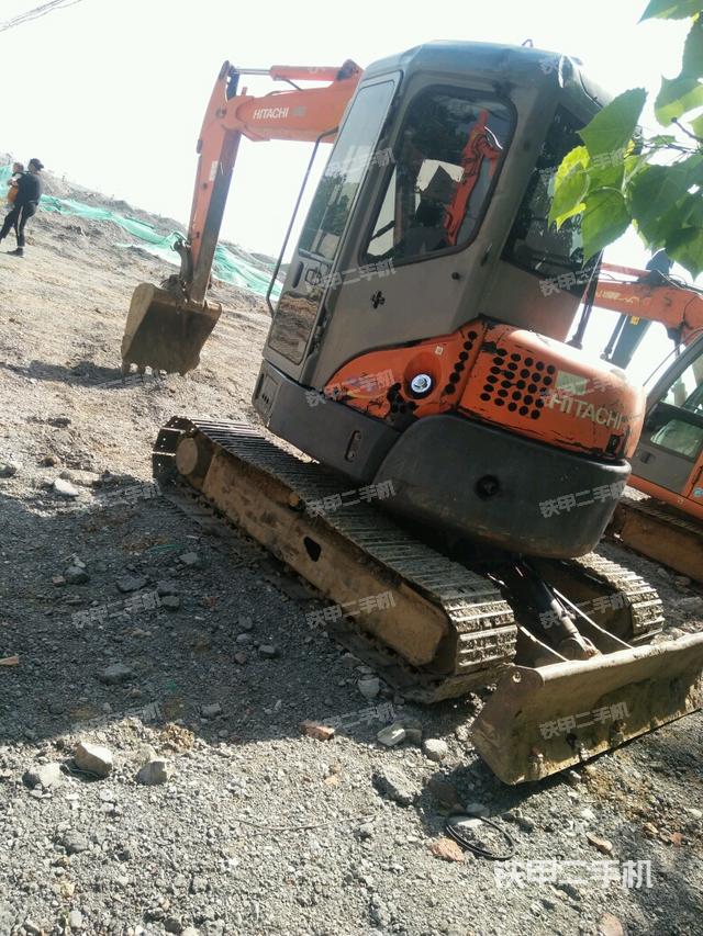 日立zx55ur挖掘机