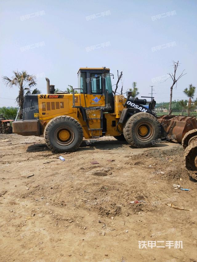 山推sl50w装载机