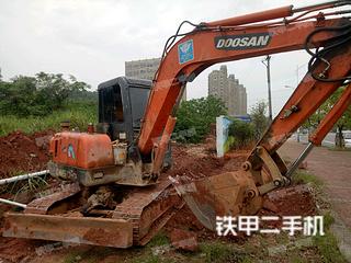 株洲斗山DH55-V挖掘机实拍图片