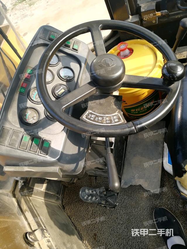 山工sem652b装载机