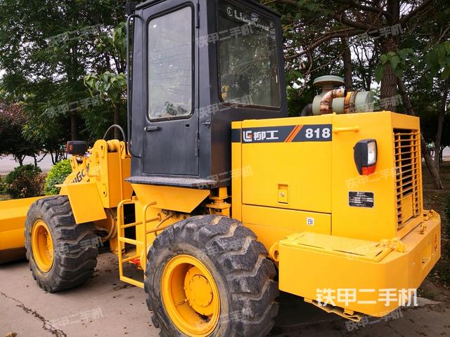 柳工clg818装载机