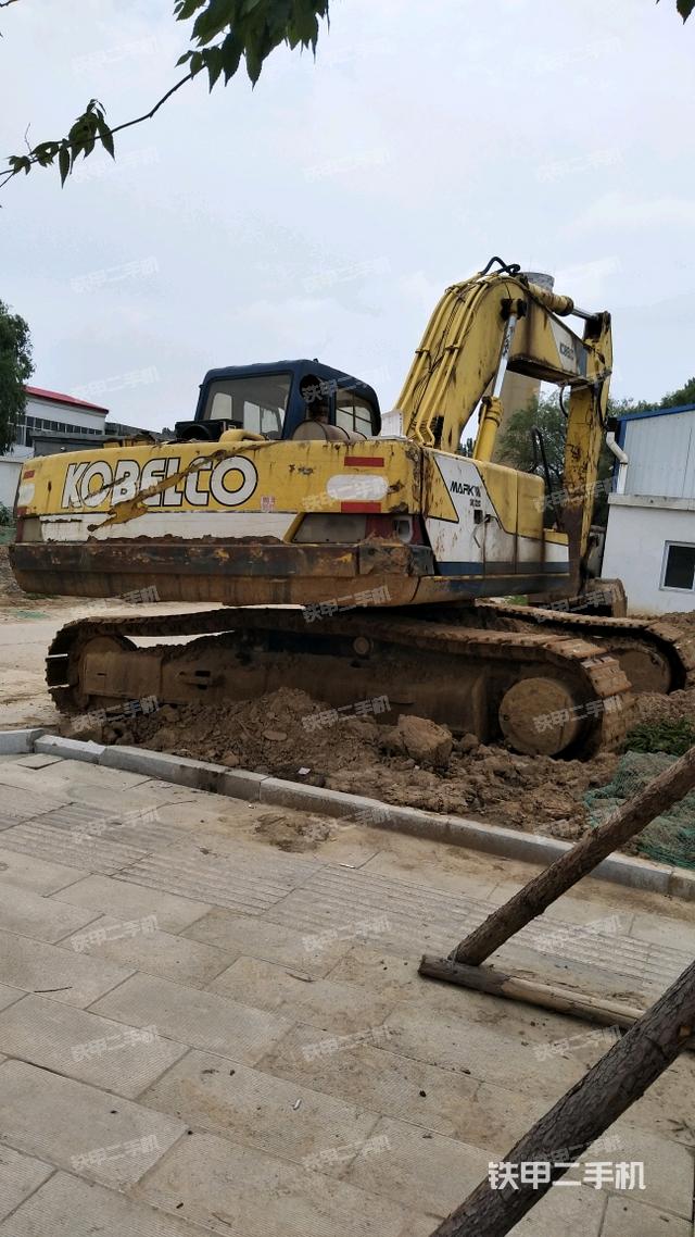 神钢sk200-3挖掘机