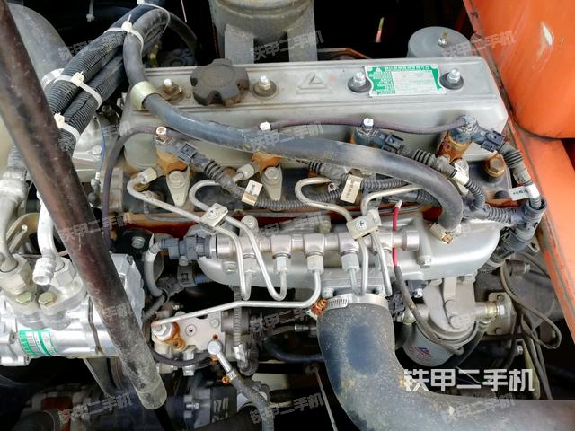 新源xy75w-8挖掘機