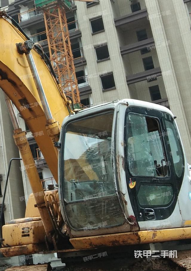 住友sh200z3挖掘机