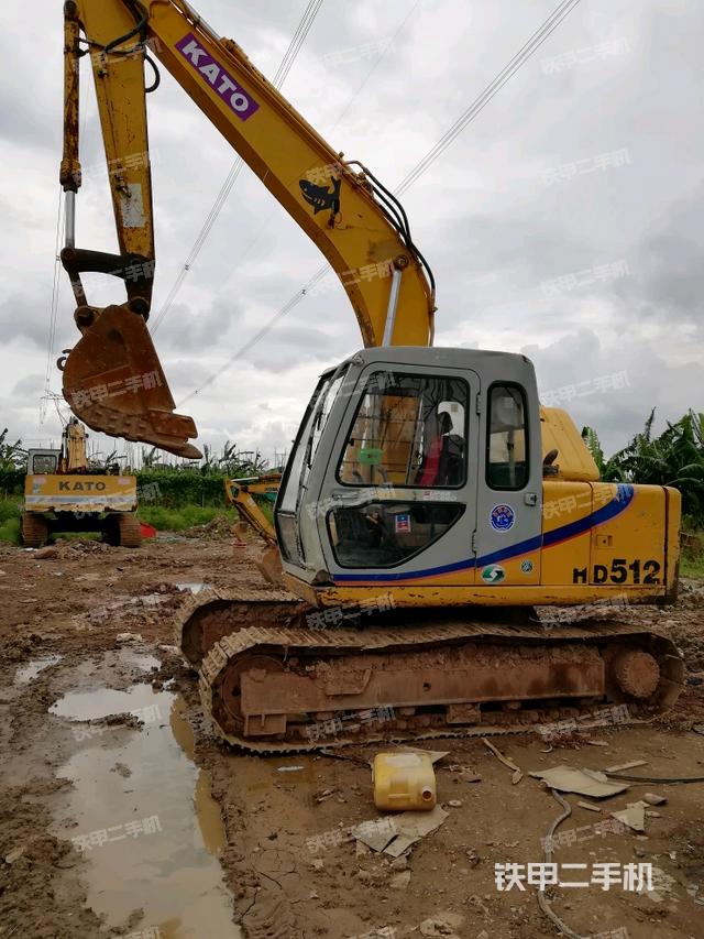 加藤hd512挖掘机