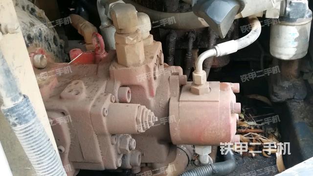 液压泵室（大件舱室）