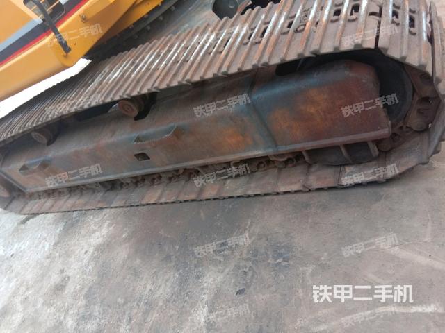 左侧履带整体 （行走机构）