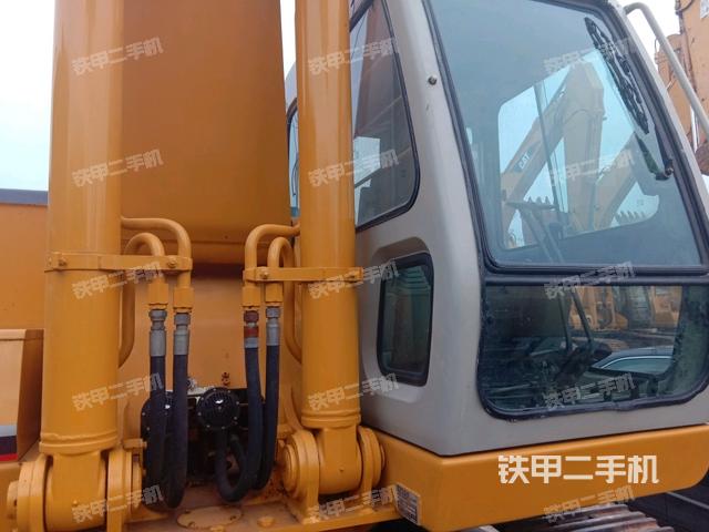 驾驶室左后45度（驾驶室部分）