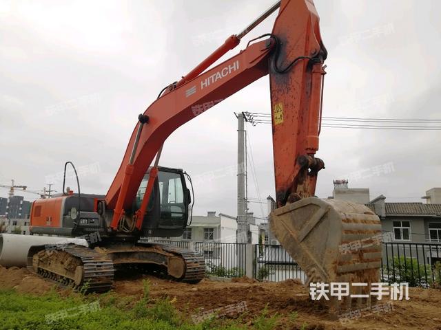 日立ZX240-3G挖掘机