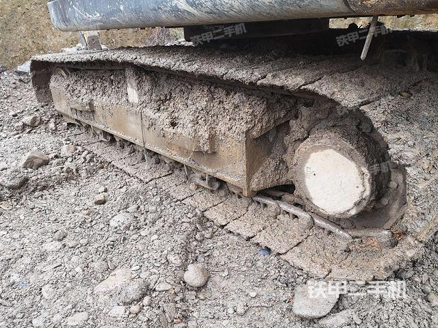 右侧履带整体（行走机构）