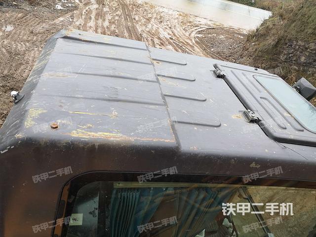 驾驶室顶部俯视（上车部件）