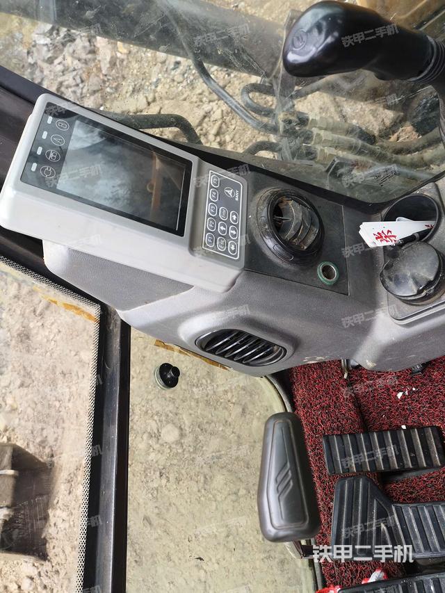 显示屏 （驾驶室部分）