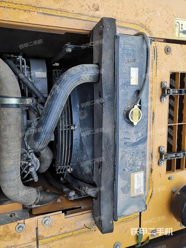 水箱+风扇特写（上车部件）