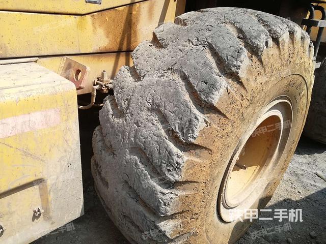 左后轮（行走机构）