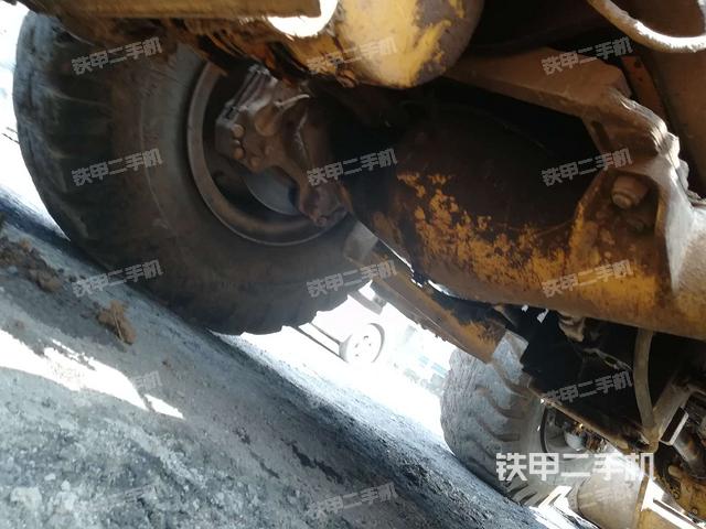 后驱动桥（液压/传动系统）