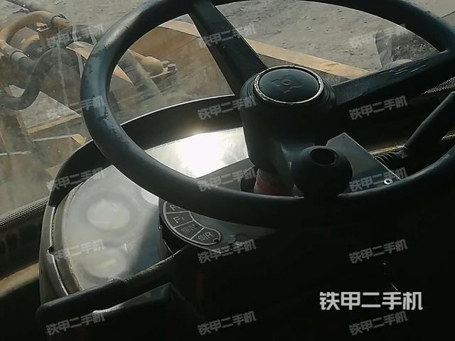 仪表盘（驾驶室部分）