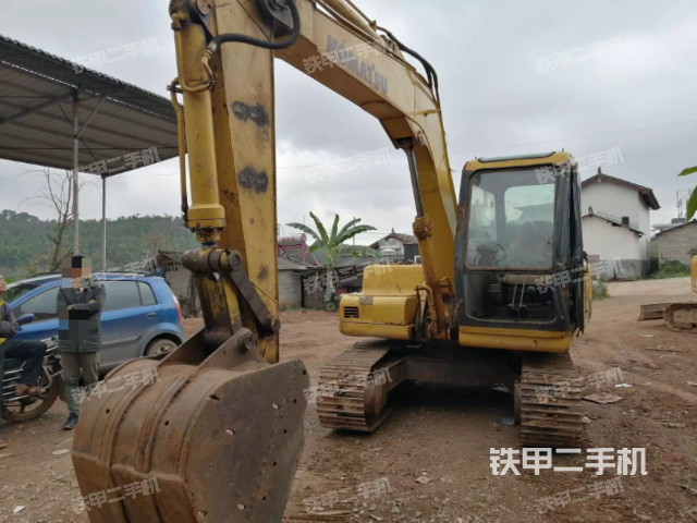 恒特重工HT85-8挖掘机