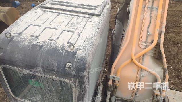 驾驶室顶部俯视（上车部件）