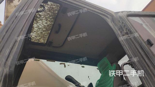 顶棚整体（驾驶室部分）