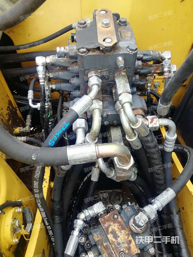 长沙市二手小松pc70-8挖掘机-分配阀实拍图-210