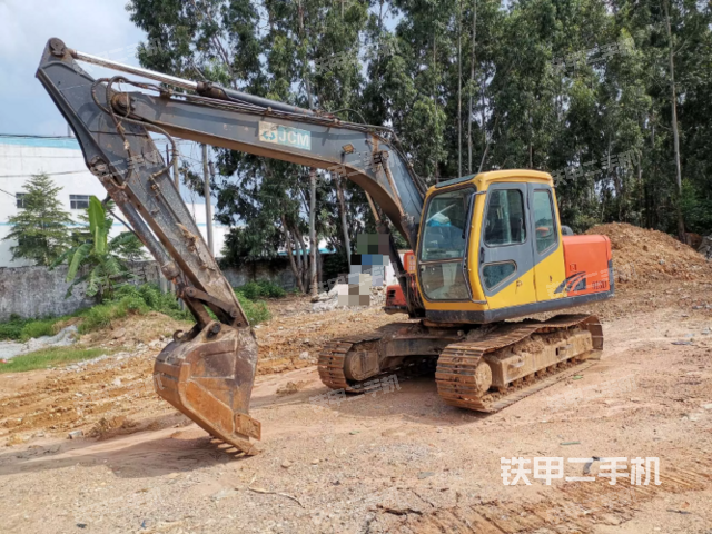 山重建机JCM913B挖掘机